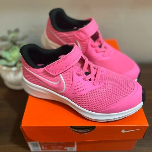 [Sold] Nike Star Runner 2 - Picture 3 of 10